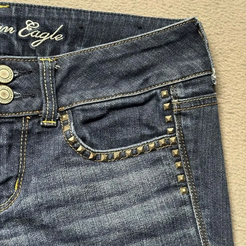American Eagle Womens 2 Regular Artist Crop Jeans Dark Wash Studded Denim EUC